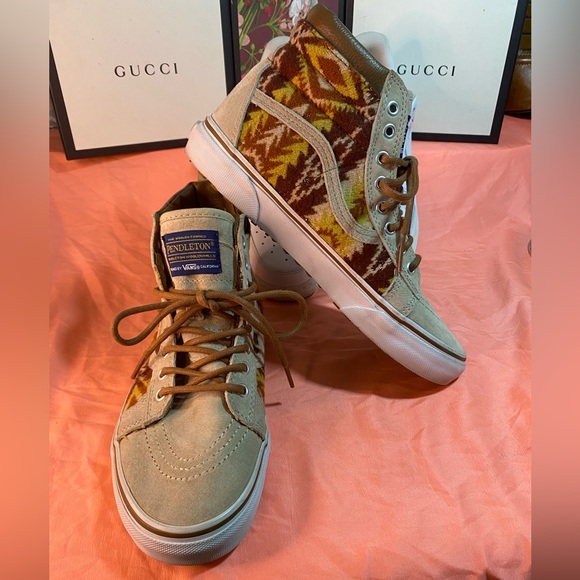 Vans Other - Vans Pendleton size 9